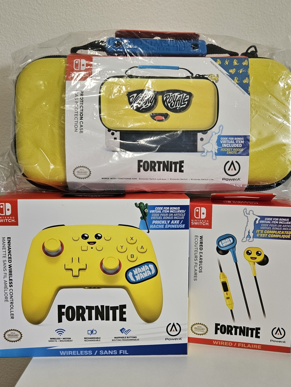 Nintendo Switch Fortnite Controller, Earbuds & Travel Case Bundle
